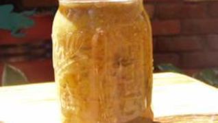 Рецепт Заготовки из зеленых помидоров с яблоками и луком