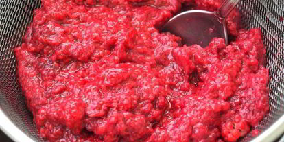 Шаг 1: желе из малины на зиму