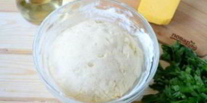 Шаг 3: беляшей с помидорами и сыром