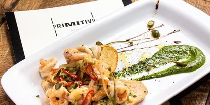 Шаг 11: брускетты с креветками