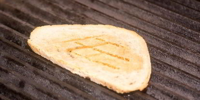 Шаг 7: брускетты с креветками