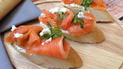 Рецепт Брускетты с лососем