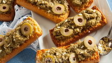 Рецепт Брускетты с оливковой пастой