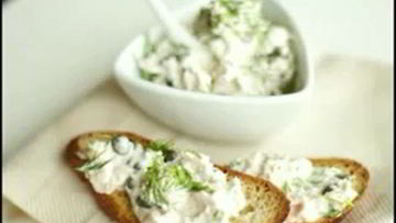 Рецепт Брускетты с салатом из тунца