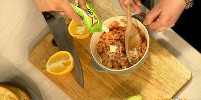 Шаг 3: брускетты с семгоя