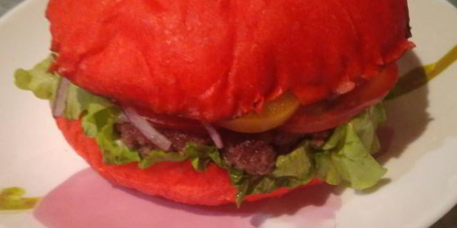 Рецепт Бургера бык с говядиной и сальсой