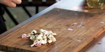 Шаг 5: бургера с говядиной и чатни из красной смородины