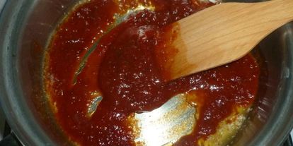 Шаг 2: бургера с курицей и соусом из голубого сыра