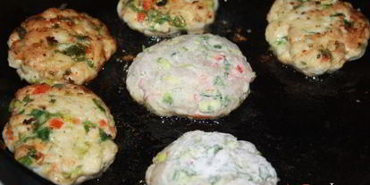 Шаг 2: домашних чикенбургеров