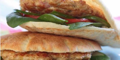 Шаг 9: домашних гамбургеров с куриными котлетками