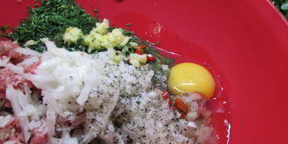 Шаг 2: гамбургера в помидорке