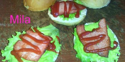 Шаг 4: гамбургеров с корейской морковкой