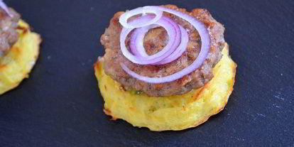 Шаг 8: картофельных бургеров с мясом