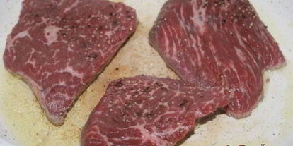 Шаг 2: стека-бургеров с мраморной говядиной