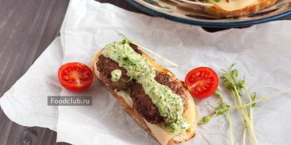 Шаг 8: бутерброда с мини-котлетами