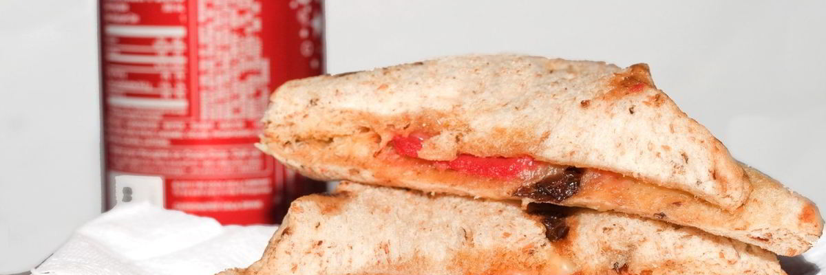 Рецепт Бутерброда с сырома и колбасоя в микроволновке