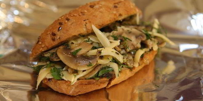 Рецепт бутерброда-ссобойки с грибами и сыром