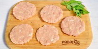 Шаг 1: бутербродов с базиликом