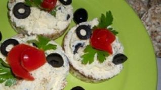 Рецепт Бутербродов с домашним сыром