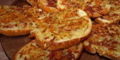 Шаг 4: бутербродов с колбасой на сковороде