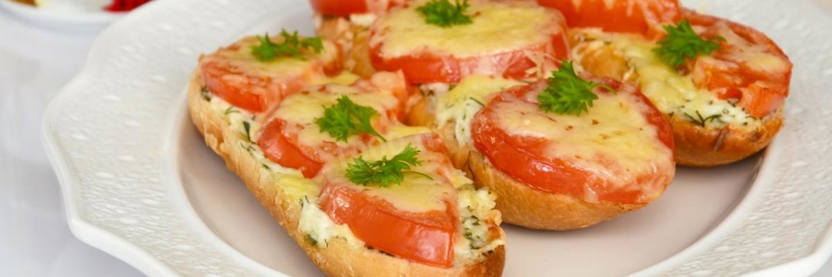 Рецепт Бутербродов с помидорами и сыром в духовке