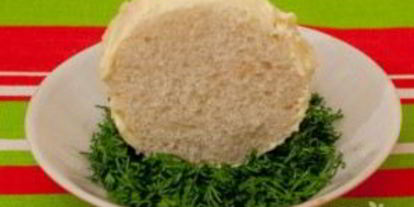 Шаг 2: бутербродов с семгой и красной икрой