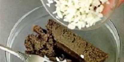 Шаг 2: бутербродов со шпротным паштетом