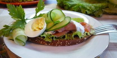 Шаг 3: датского открытого бутерброда с лососем