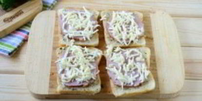 Шаг 3: гармошки из бутербродов