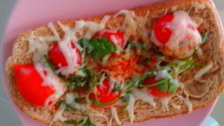 Рецепт Горячего бутерброда с помидорами