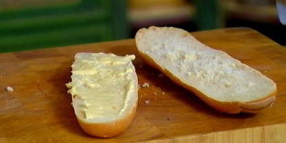 Шаг 3: горячего бутерброда с тунцом, кукурузой и домашним майонезом