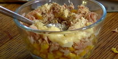 Шаг 5: горячего бутерброда с тунцом, кукурузой и домашним майонезом