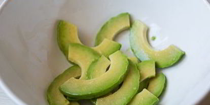 Шаг 6: мини-бутербродов с лососем и кремом из хрена