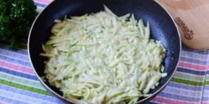 Шаг 5: чебуреков из кабачков