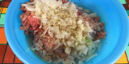 Шаг 4: чебуреков с индюшиныма фаршема