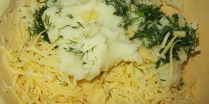 Шаг 1: чебуреков с картофелем и сыром