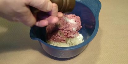 Шаг 4: чебуреков с мясным фаршем