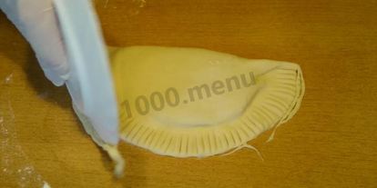 Шаг 7: чебуреков с мясным фаршем