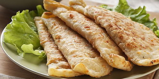 Рецепт чебуреков с сыром и ветчиной