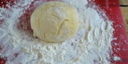 Шаг 2: чебуреков с сыром