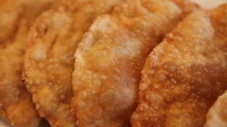 Рецепт Чебуреков с тунцом