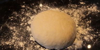 Шаг 2: чебуреков с тунцом