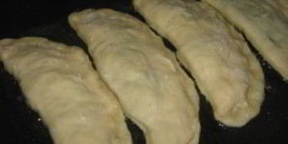 Шаг 3: чебуреков с зеленью