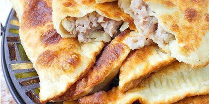 Шаг 5: сочных чебуреков с мясом