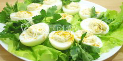 Шаг 5: фаршированных яиц карри