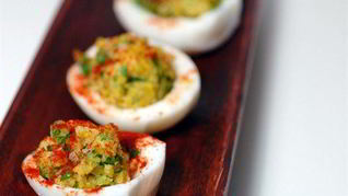 Рецепт Фаршированных яиц с гуакамоле