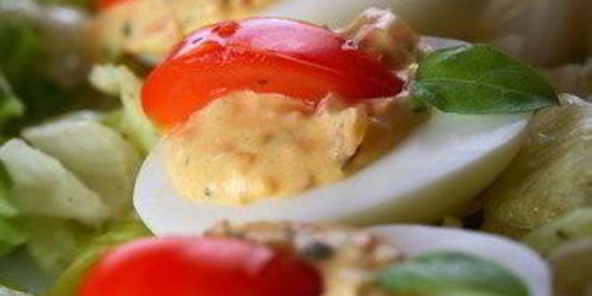 Рецепт фаршированных яиц с карри