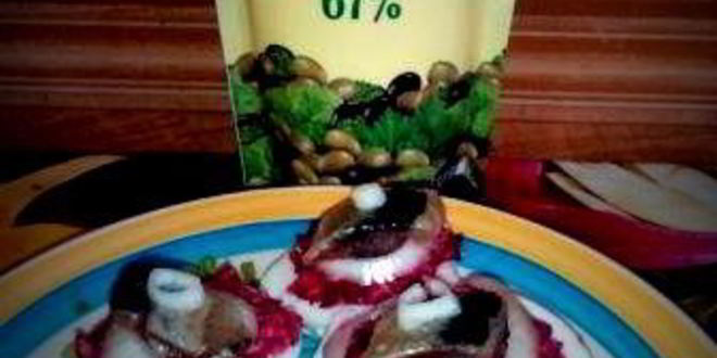 Рецепт фаршированных яиц с сельдью