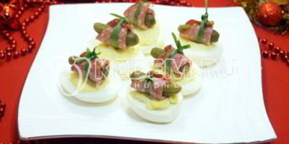 Шаг 7: фаршированных яиц зимняя закуска