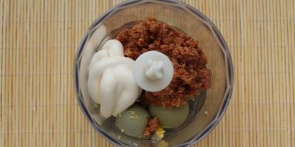 Шаг 1: яиц фаршированных с тунцом